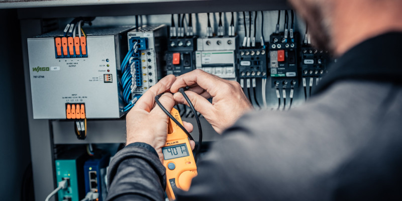 Serviceelektriker